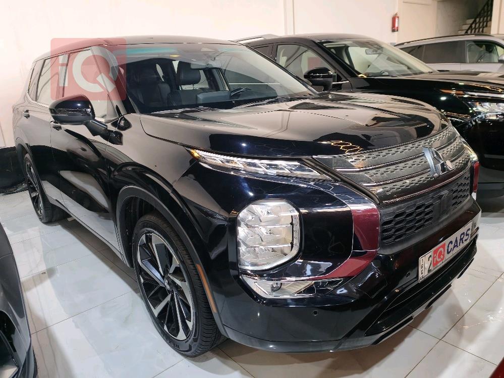 ميتسوبيشي اوتلاندر